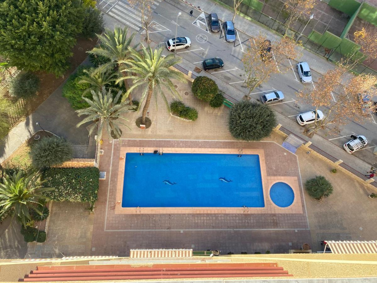 Cozy Apartment Just 8 Min Walk From The Beach! Μπένιντορμ Εξωτερικό φωτογραφία
